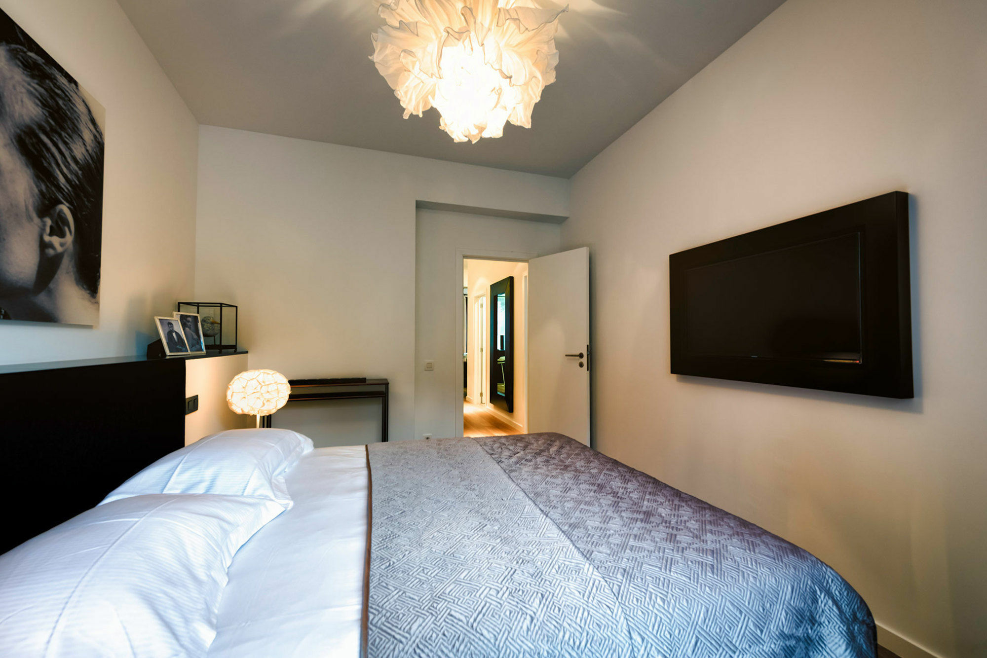 Charles Home - Grand Place Aparthotel Brussels Exterior photo